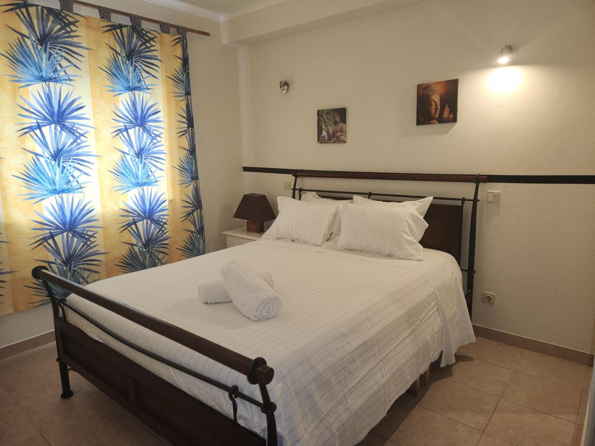Sunny House Hostel Lagos Exterior photo